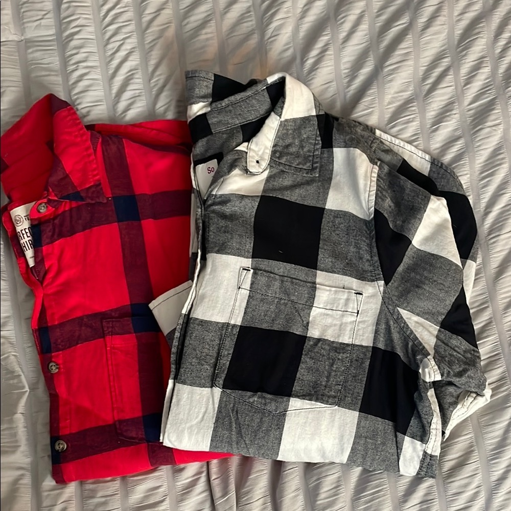 Set of Juniors So plaid button down shirts.